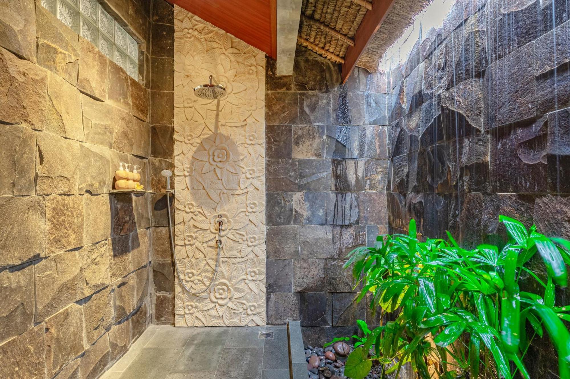 Brand New Luxury 3br Ethnic Ubud #2 *