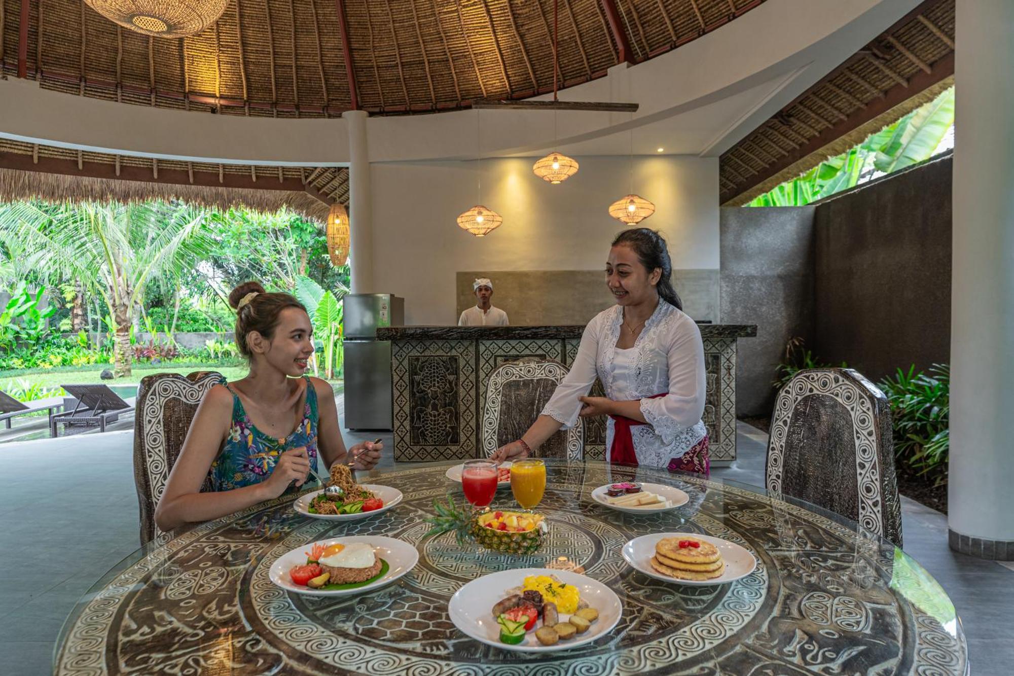 Brand New Luxury 3br Ethnic Ubud #2 Villa Ubud (Bali)